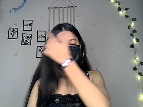 Snapshot of HOT_SNEHA4 chatting on 06/02/26, 05:42 HOT SNEHA4 online show from 06/02/26, 05:42