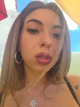 AylinRosee online show from 07/11/26, 10:18