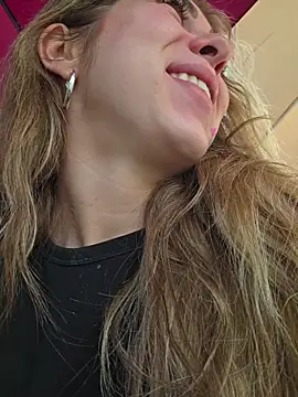 AylinRosee online show from 07/18/26, 03:44