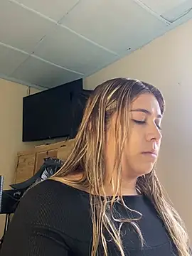  BellaSmith  online show from 06/24/26, 02:49