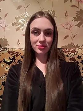 AlinaLove3213 online show from 07/10/26, 07:49