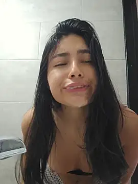 VioletRousee online show from 06/23/26, 06:28