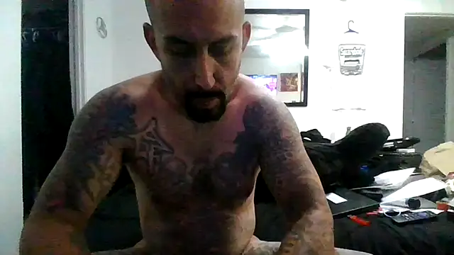 Snapshot of tenser59 chatting on 06/02/26, 05:59 tenser59 online show from 06/02/26, 05:59