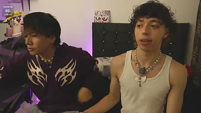 Otter Moon online show from 07/20/26, 01:20