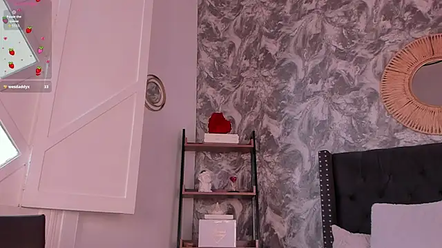 Zoe mendezz online show from 07/28/26, 03:21