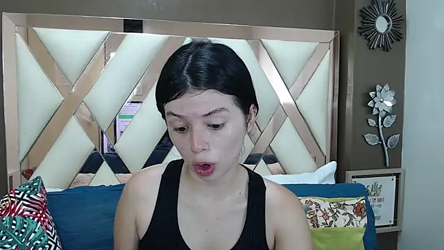Sophie Copers online show from 07/14/26, 06:57
