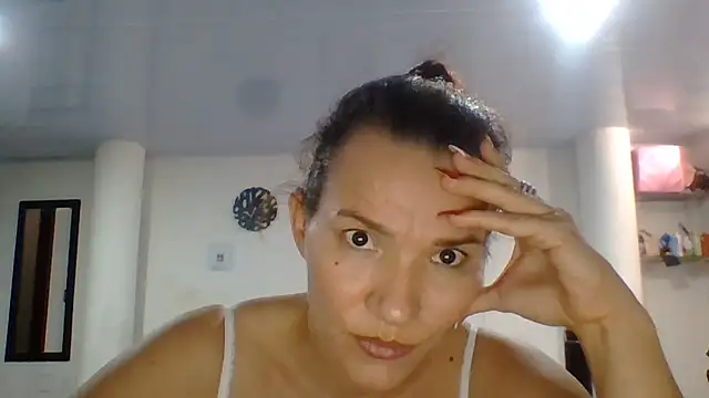 valery fitt online show from 07/09/26, 07:51