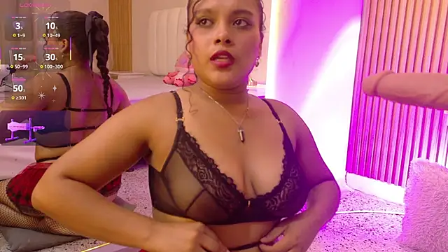Snapshot of ValeriaJolie chatting on 06/03/26, 01:52 ValeriaJolie online show from 06/03/26, 01:52