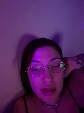 cherryxxox online show from 04/18/26, 04:05