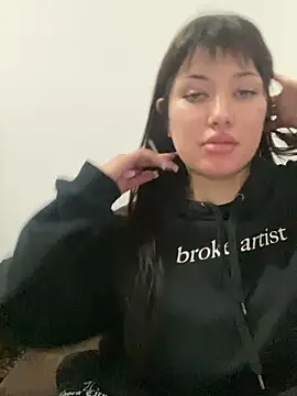cherryxxox online show from 06/15/26, 08:27