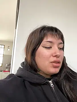 cherryxxox online show from 07/13/26, 04:21