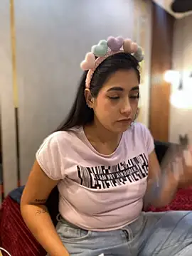 Hana-Parker online show from 06/24/26, 11:59