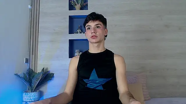Logan Steel online show from 07/28/26, 04:08