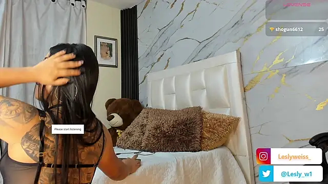 Snapshot of lesly1w chatting on 06/15/26, 11:45 lesly1w online show from 06/15/26, 11:45
