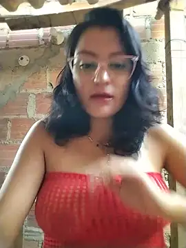 sienna elara online show from 07/08/26, 11:04