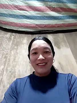 Snapshot of vanlucky2 chatting on 05/31/26, 06:42 vanlucky2 online show from 05/31/26, 06:42
