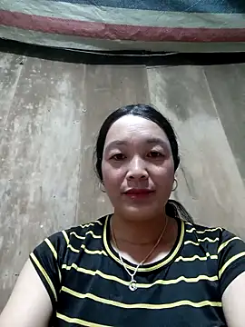 Snapshot of vanlucky2 chatting on 06/07/26, 03:43 vanlucky2 online show from 06/07/26, 03:43