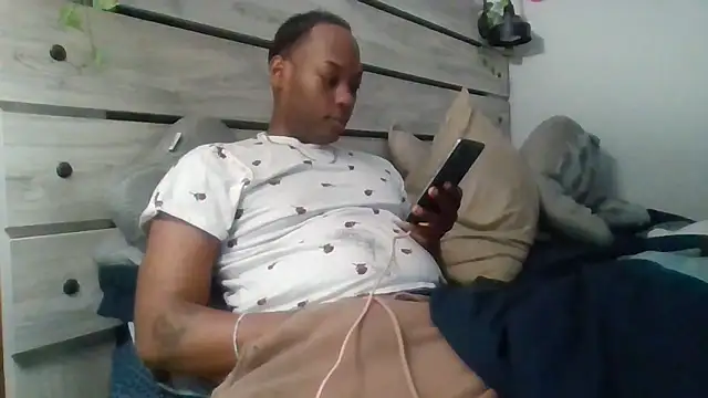 zdaddymm online show from 05/19/26, 02:40