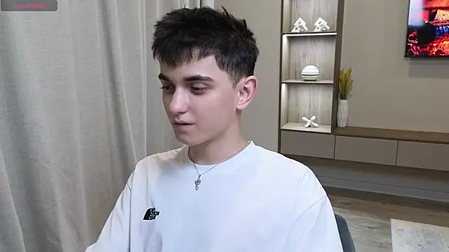alexander 18 xxl online show from 07/25/26, 12:47