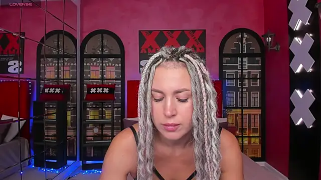Fire  Dancer online show from 06/16/26, 01:08