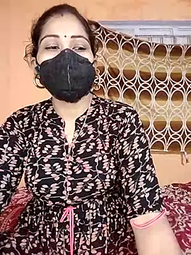Snapshot of hornycouple096 chatting on 06/12/26, 12:48 hornycouple096 online show from 06/12/26, 12:48