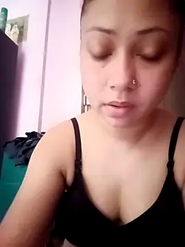 Snapshot of Hot_Soniya_08 chatting on 05/02/26, 05:56 Hot Soniya 08 online show from 05/02/26, 05:56