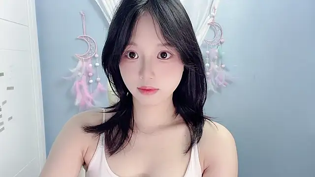 Snapshot of Xiaoqing00 chatting on 06/12/26, 05:39 Xiaoqing00 online show from 06/12/26, 05:39