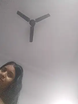 Shaniya03 online show from 07/08/26, 11:48