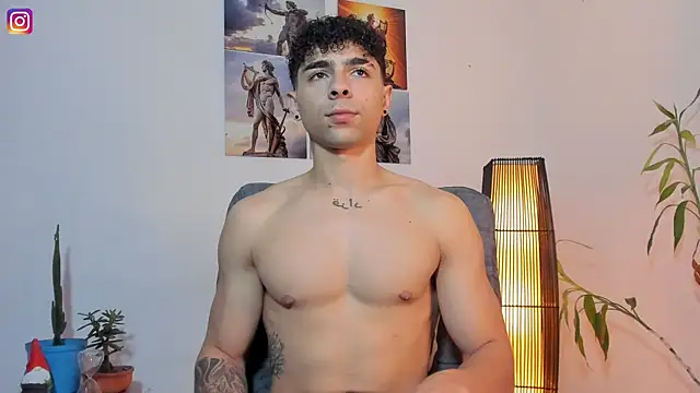 Snapshot of Alex_zt7 chatting on 06/02/26, 03:03 Alex zt7 online show from 06/02/26, 03:03