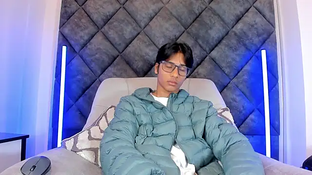 LiamKron online show from 06/04/26, 11:27