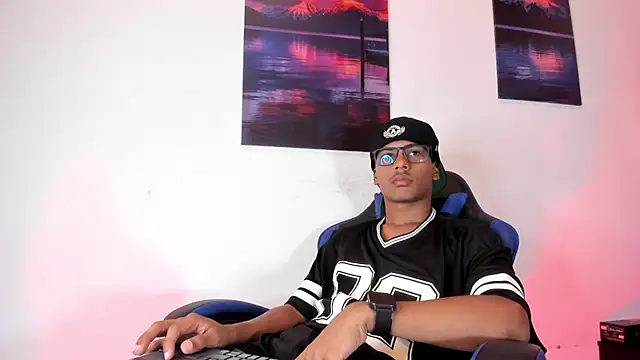 LiamKron online show from 07/13/26, 11:13