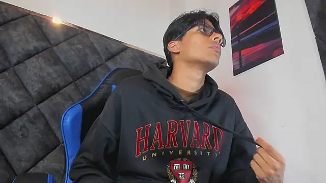 LiamKron online show from 07/29/26, 11:08