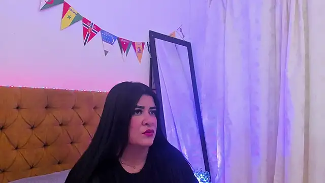 Katty West online show from 07/04/26, 07:09