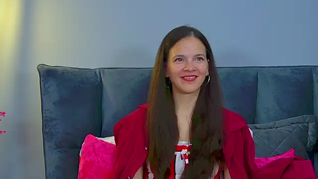 Snapshot of LeonaLane chatting on 05/16/26, 07:05 LeonaLane online show from 05/16/26, 07:05