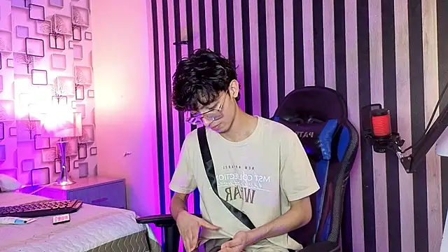 Twink Sebas7 online show from 07/23/26, 07:23