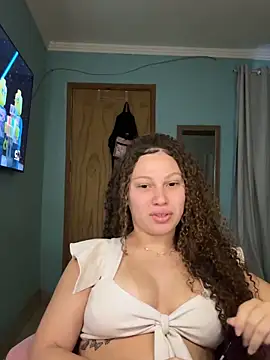 sophiiahot online show from 06/06/26, 11:04