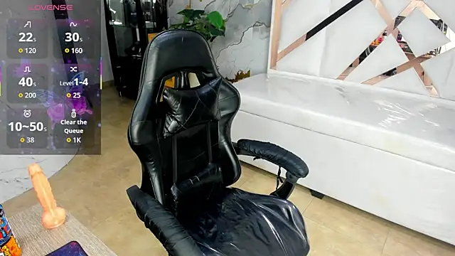 Samantha petite tf online show from 06/10/26, 08:30