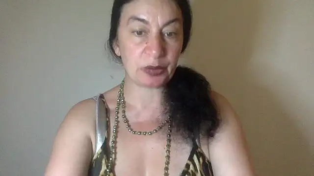 Snapshot of Lizzaa80 chatting on 06/08/26, 04:51 Lizzaa80 online show from 06/08/26, 04:51