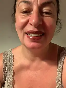 Lizzaa80 online show from 07/01/26, 04:29
