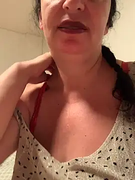 Lizzaa80 online show from 07/10/26, 08:00