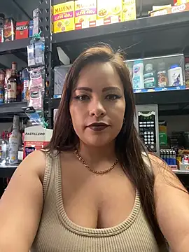 MIA ROSSEEE online show from 07/23/26, 08:40