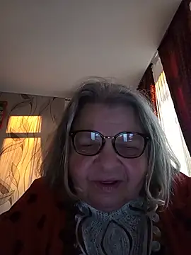 Snapshot of MartaMia68 chatting on 06/04/26, 05:19 MartaMia68 online show from 06/04/26, 05:19