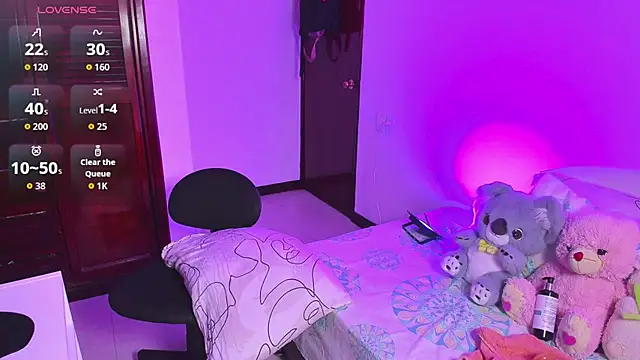 liiliie petite online show from 07/20/26, 08:44