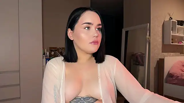 lola raze online show from 07/05/26, 08:16
