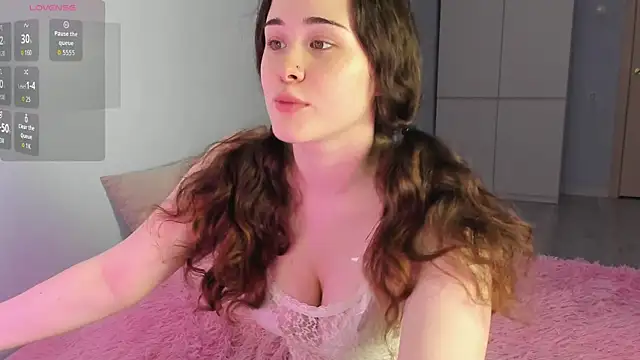 ChloeBlisss online show from 07/14/26, 11:49