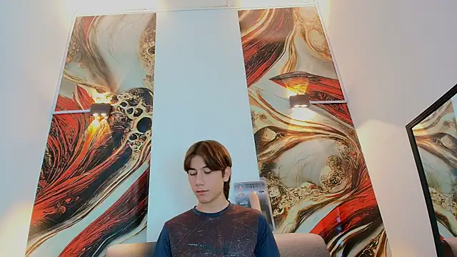 Snapshot of RAPHAEL_NYON1 chatting on 06/03/26, 03:53 RAPHAEL NYON1 online show from 06/03/26, 03:53