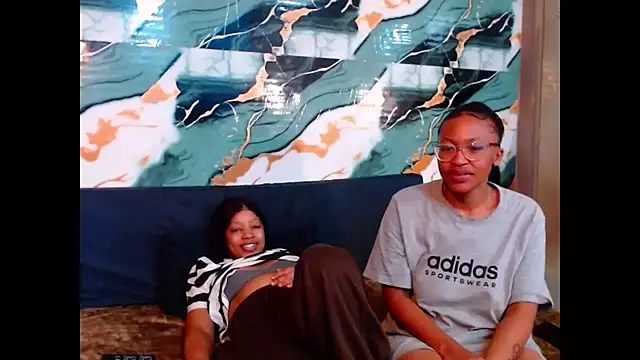 choclatelips xxx online show from 07/25/26, 08:45