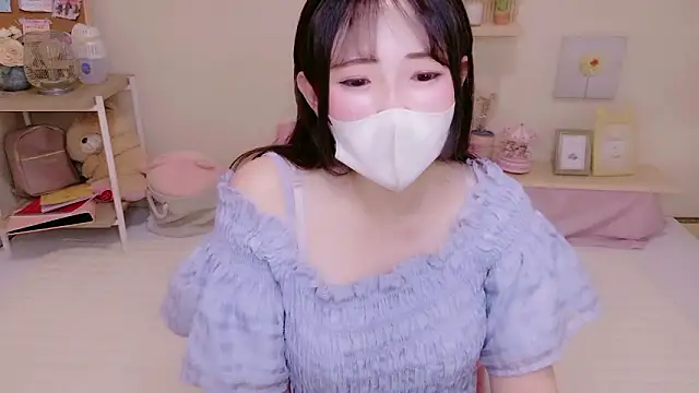 Snapshot of Satomi_nn chatting on 05/30/26, 12:41 Satomi nn online show from 05/30/26, 12:41