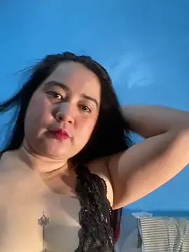 Snapshot of pinayhoney chatting on 06/11/26, 02:33 pinayhoney online show from 06/11/26, 02:33