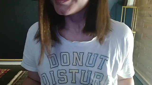 Snapshot of NicoleLove_ chatting on 06/18/26, 05:41 NicoleLove online show from 06/18/26, 05:41